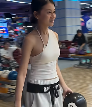 베트남 현지 여성의 첫 볼링 도전!