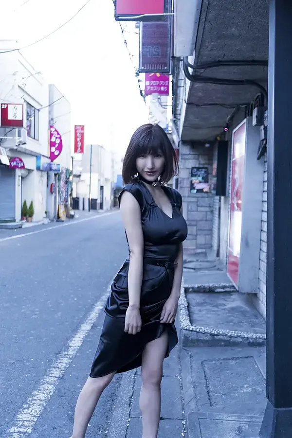 밤비 와타나베 주간 현대 디지털 사진집 『ＢＡＭＢＩ 완전 미발표판』 Set.01